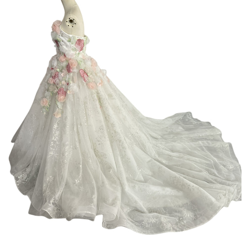 豪華！ ウェディングドレス 憧れのドレス ベアトップ グリッタードレス