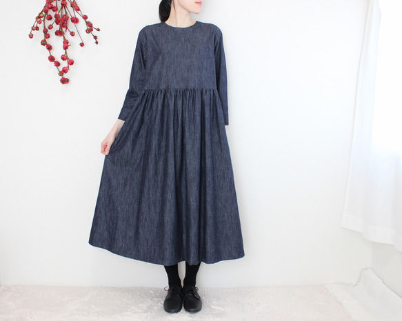 『sacai』サカイ (2) デニム ギャザー ロングワンピース 大人可愛いデニムギャザーワンピース【選べる着丈】ロングワンピース