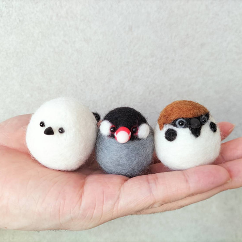 羊毛フェルト 雀 文鳥 シマエナガ 3点セット 羊毛フェルト りんご屋