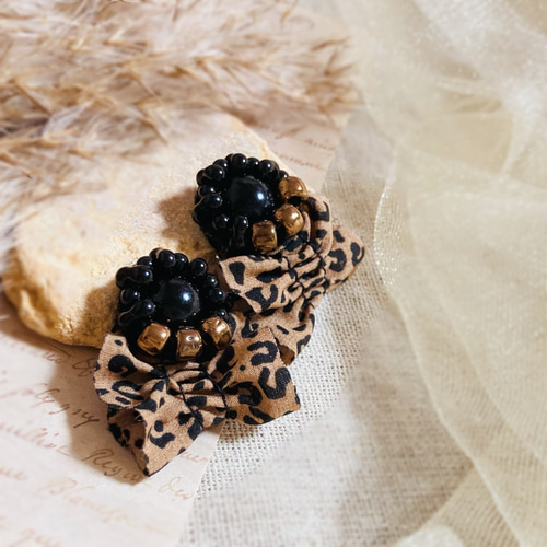 再28 レオパード タッセル リボン ヒョウ柄 ブラウン ピアス イヤリング