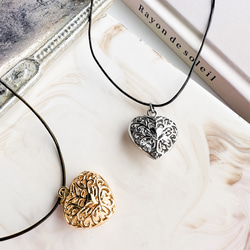 【ifumé】透かしハートの革紐ネックレス ニッケルフリー 金属アレルギー対応 SILVER 母の日ギフト 9枚目の画像