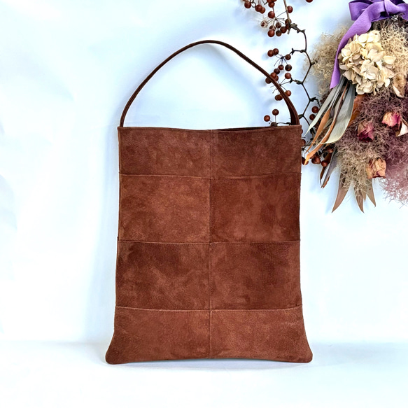 ピッグスエードのワンハンドルバッグ Lサイズ ライトブラウン