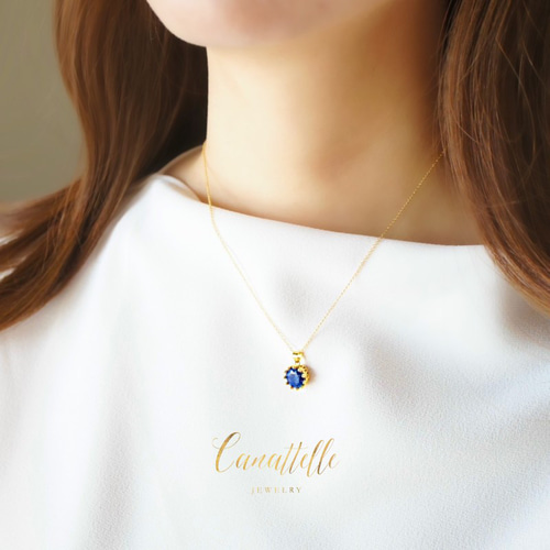 新作】天然石ラピスラズリ 王冠の石座 ネックレス ネックレス