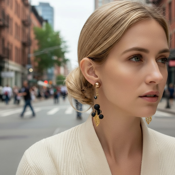 Key of Life▶秋冬ブラックベリー 透かしリーフ 大ぶりピアス/イヤリング(金属アレルギー対応)14kgf 12枚目の画像