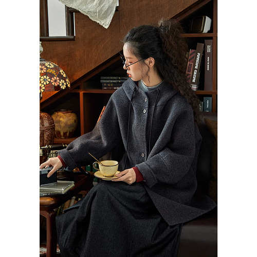 100%ウールツイード生地コート 地厚ウールコート フード付き グレーと