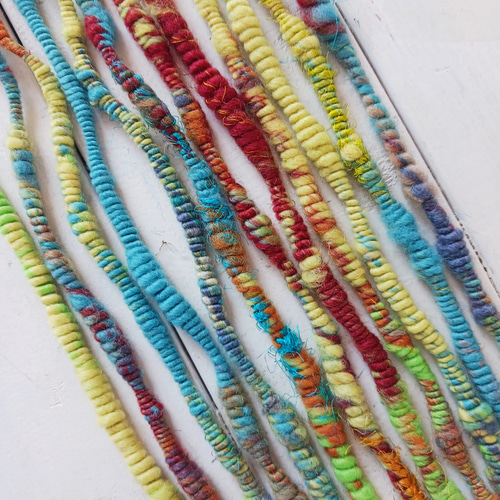 アートヤーン スーパーコイル 手紡ぎ（品番334） 毛糸 四つ実 通販