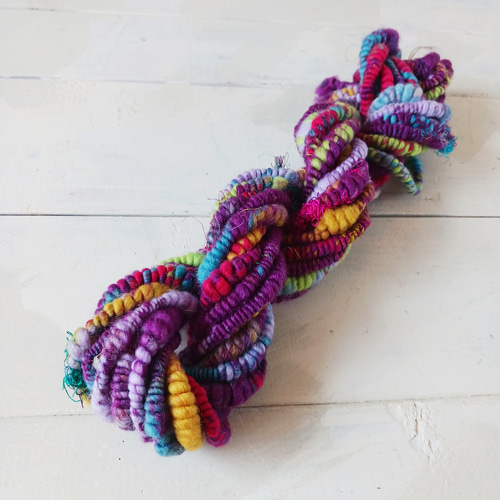 アートヤーン スーパーコイル 手紡ぎ（品番335） 毛糸 四つ実 通販  