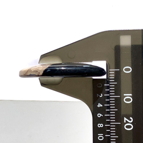 パームルートアゲート[55] 34x22mm 32Cts 天然石 ／ ルース