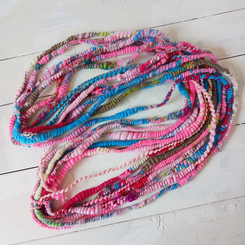 アートヤーン スーパーコイル 手紡ぎ（品番336） 毛糸 四つ実