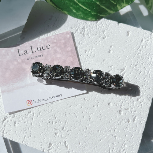 美品 アッカ スワロフスキーバレッタ ブラック 大｜ヘアアクセサリー