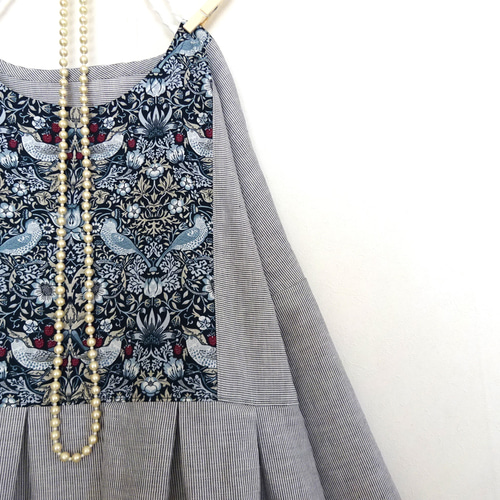 ウィリアムモリス「いちご泥棒」×リネン100%のタックワンピース◇麻