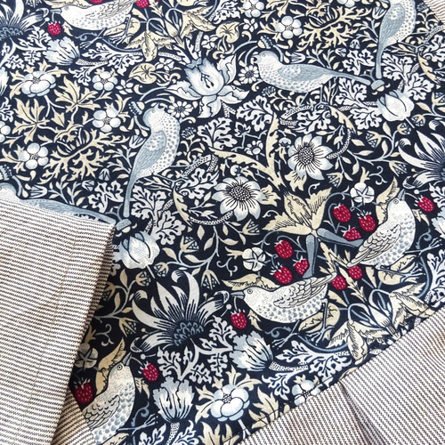 ウィリアムモリス「いちご泥棒」×リネン100%のタックワンピース◇麻