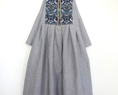 ウィリアムモリス「いちご泥棒」×リネン100%のタックワンピース◇麻