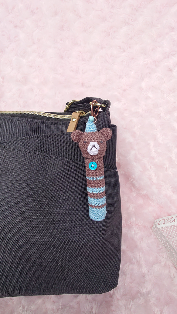 【送料無料】リップクリームの長さが選べる ぱーていくまちゃん　リップケース バックチャーム 9枚目の画像