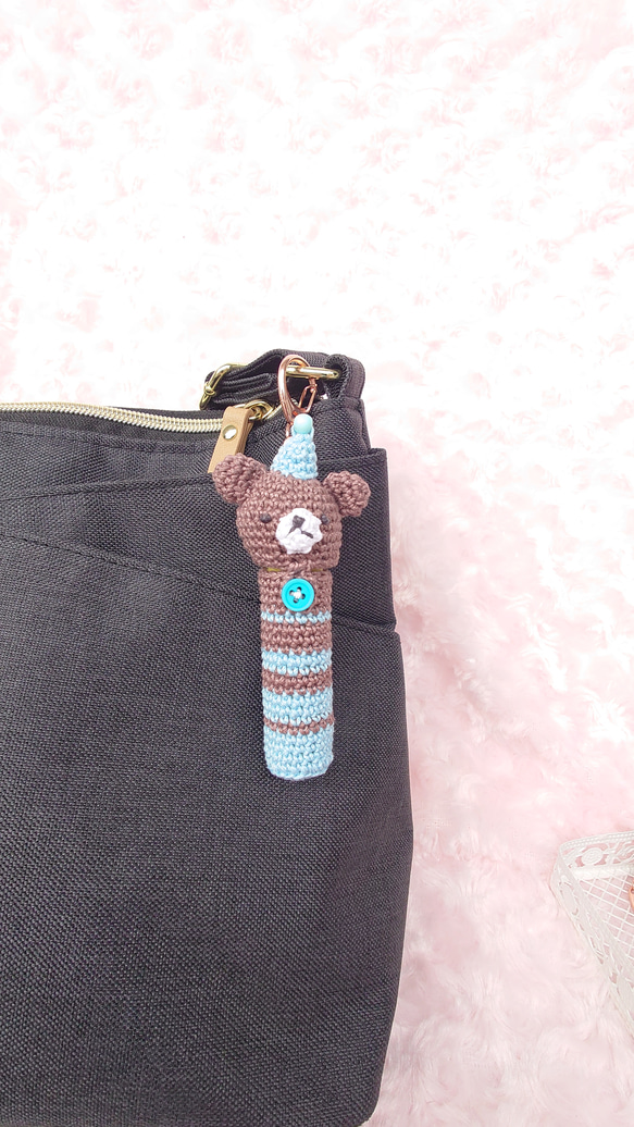 【送料無料】リップクリームの長さが選べる ぱーていくまちゃん　リップケース バックチャーム 10枚目の画像