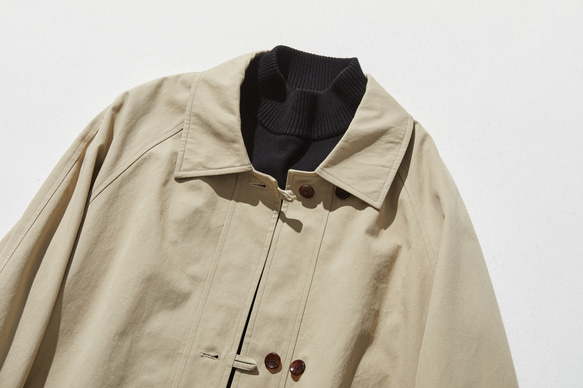 這件外套將成為你秋季穿搭的點睛之筆。中長外套，淺棕色，240928-4 第2張的照片