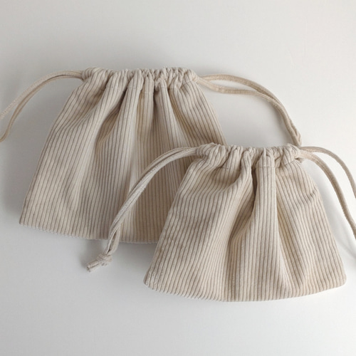 コーデュロイの巾着ポシェット☆サコッシュ☆アイボリー サコッシュ