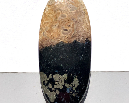 ブラックのクロスとパームルートアゲート パームルートアゲート[60] 55x23mm 63Cts 天然石 ／ ルース