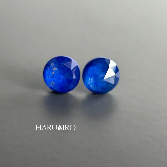 透明感あふれるラピスラズリピアス 水晶 サージカルステンレス