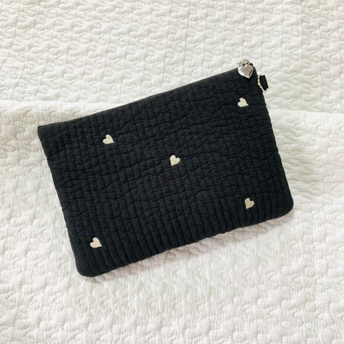【masmarulez】韓国人気★Heart iPad/Notebook Pouch 韓国【MAZZZZY】signature heart (Sandpink) iPad プロテクター