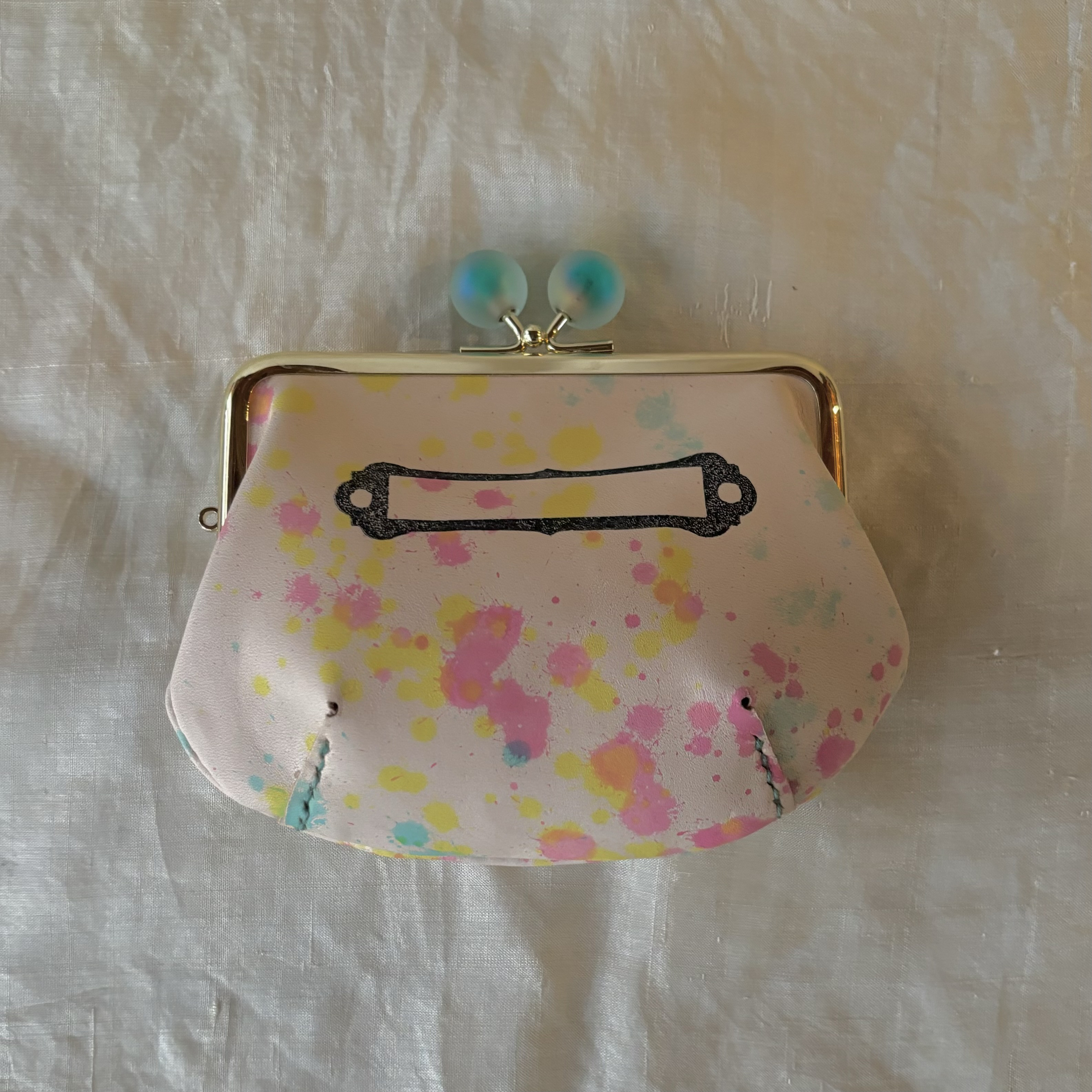 がま口お財布　ぷっくり