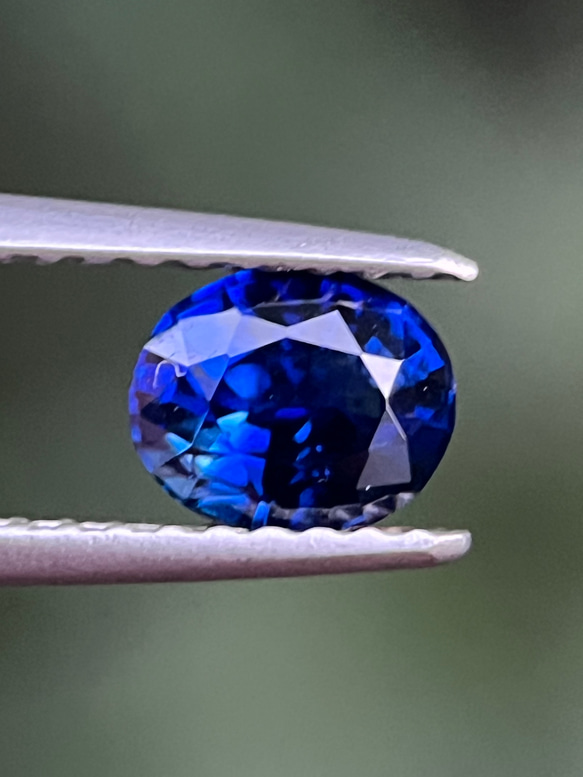 ロイヤルブルーサファイア0.75ctNaturalBlueHEATED ロイヤルブルーサファイアスリランカ産0.75ct天然石 Natural Royal