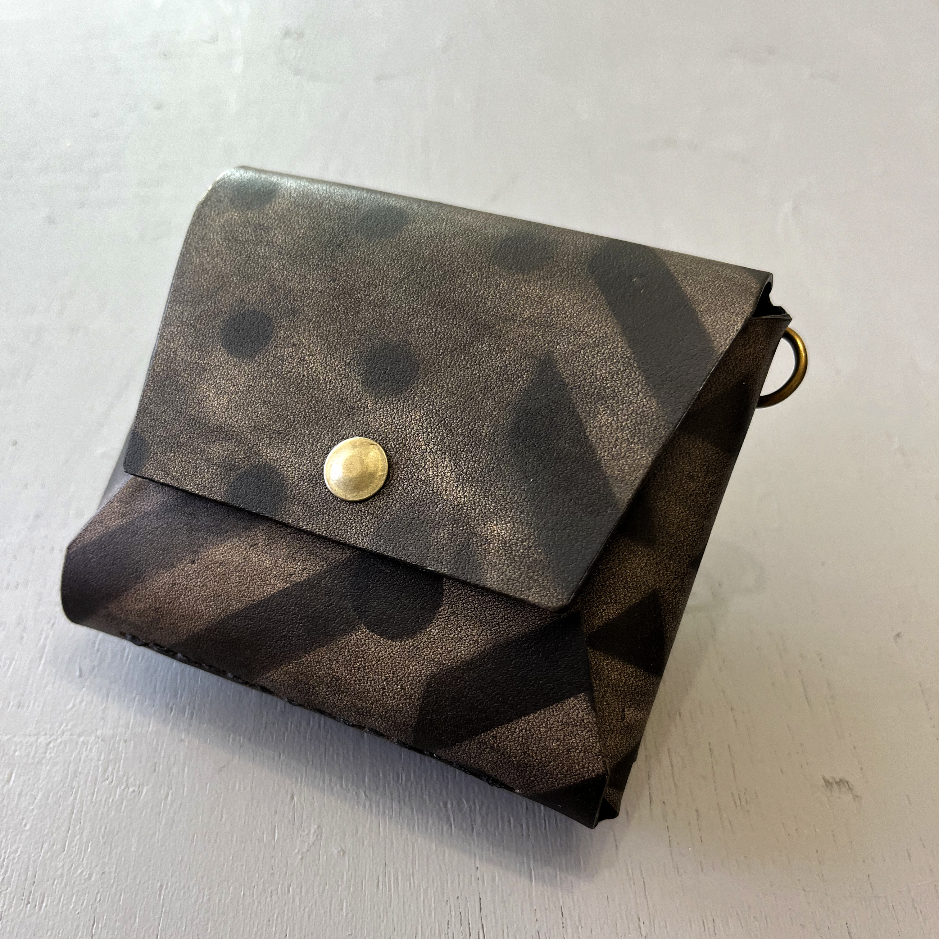 レター型のコンパクトウォレット｜ランダムペイント_08 4,100円