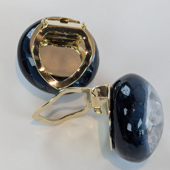 【新作】大人可愛いレースムリーニブルーブラックスカーフ留 4枚目の画像