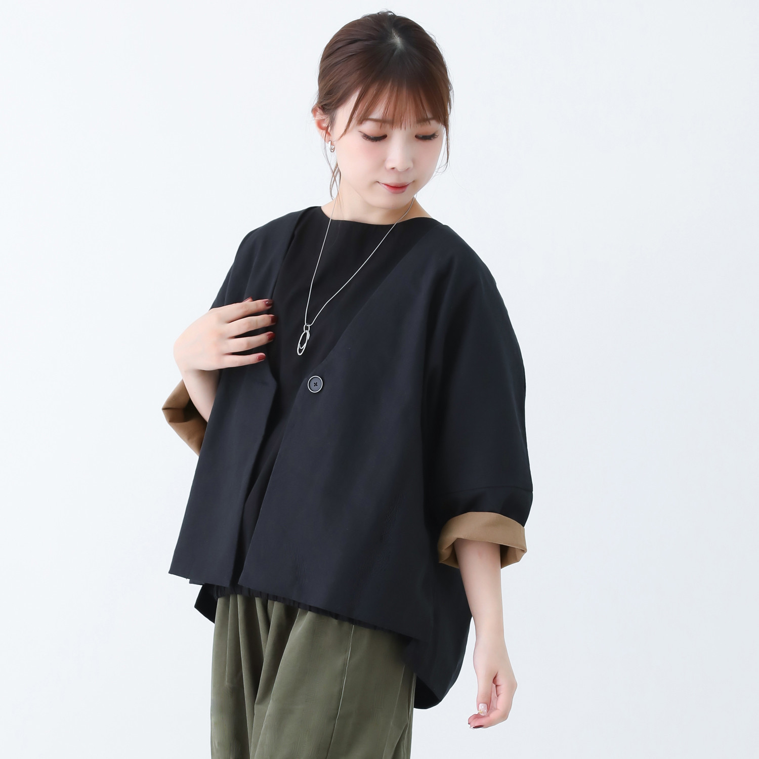 やわらかハーフリネンのリラックスジャケット ブラック