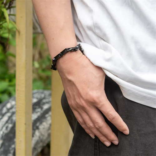 パンクチェーン タングステン鋼 Tungsten バングル 磁気 ブレスレット