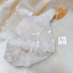 美しい鉱物標本】大きな天然水晶クラスター／518グラム その他置物