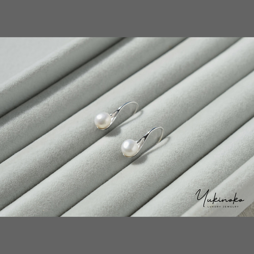 Pea Charm Jewels 天然ぷっくりパールの優しい艶めき。洗練された大人