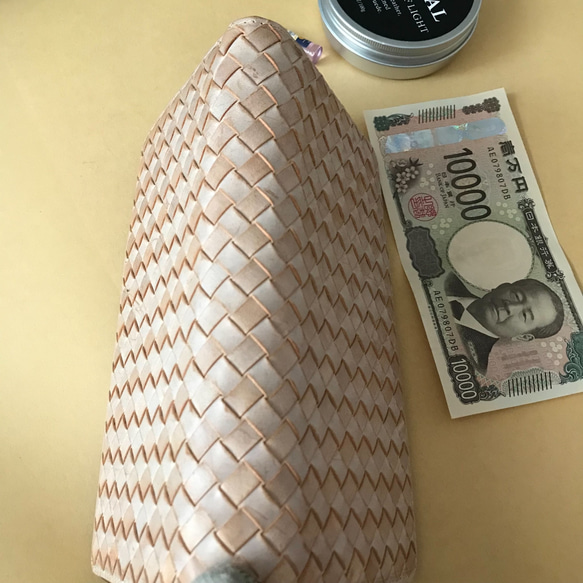 ブラウン　ベージュ　ハンドメイド 新品 ブライドレザー ヌメ革/本革 編み込み　メンズ財布　長財布　 ラウンドファスナー 3枚目の画像