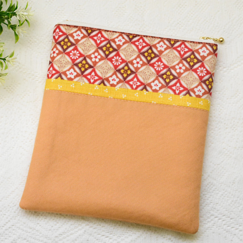 SALE】本ポーチ 小◇秋の庭園◇縦型フラットポーチ ポーチ - Farbe