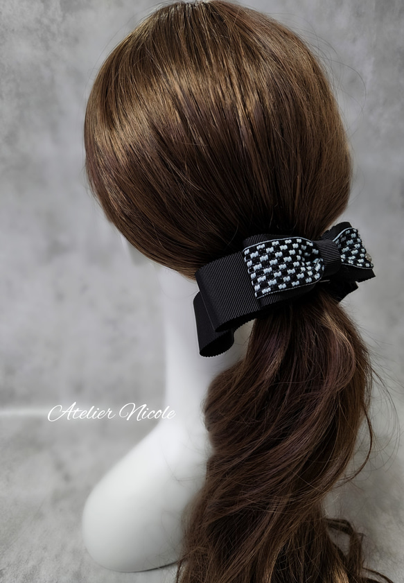 ブラックアーチ型ヘアクリップ PRADA】プレックスヘアクリップ ヘアアクセサリー