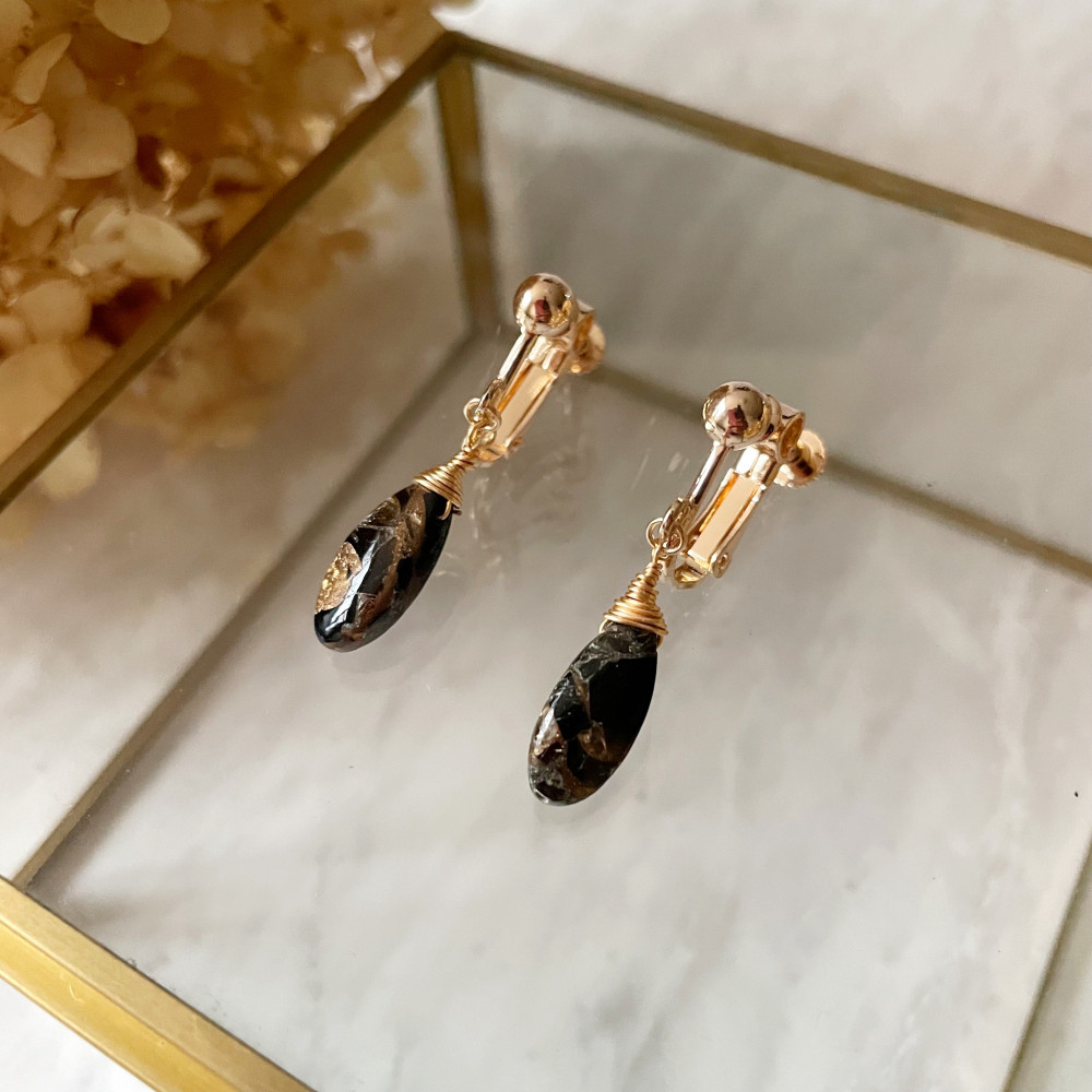 【✧再販✧】【✦14kgf金属アレルギー対応✦】天然石　大人の品を上げるブラックコッパーオブシディアンのイヤリング