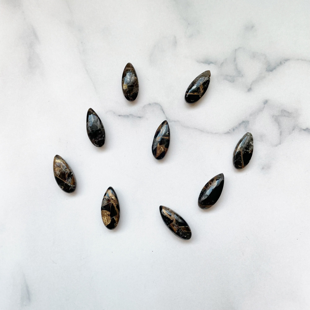 【✧再販✧】【✦14kgf金属アレルギー対応✦】天然石　大人の品を上げるブラックコッパーオブシディアンのイヤリング