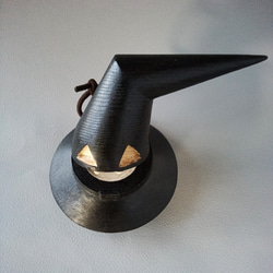 歌う魔法使いの帽子 4枚目の画像