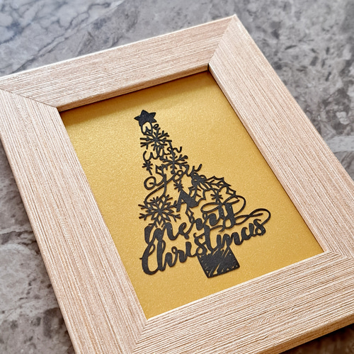 1点物＞切り絵アートのクリスマスツリー We wish you A Merry