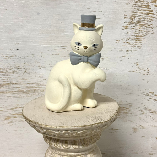 ハロウィン白猫オブジェ　アイアン花台　2点セット　ガーデン雑貨　インテリア雑貨 ハロウィン白猫オブジェ アイアン花台 2点セット ガーデン雑貨