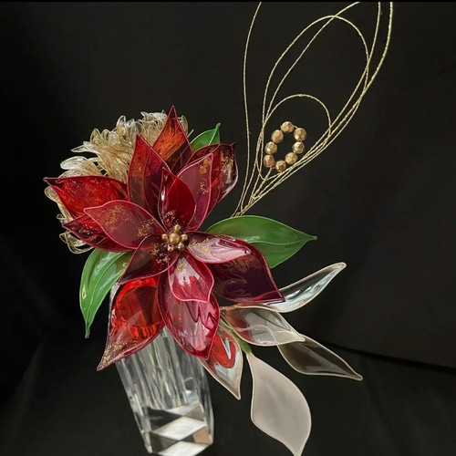クリスマス☆シャンパンフラワーとポインセチア(レッド、ゴールド