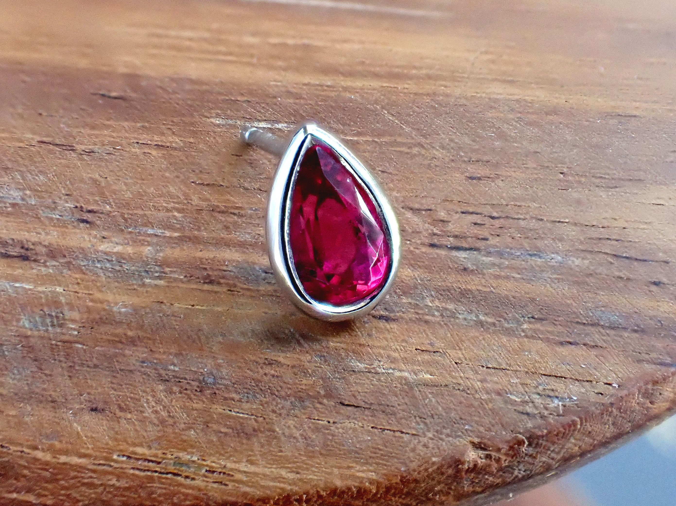 【ジェンダーフリー】ピンクトルマリン プラチナ片耳用ピアス