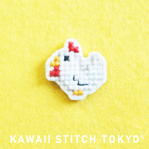 にわとり【ブローチ】バッチ バッジ 鶏 ニワトリ 酉年 動物 刺繍