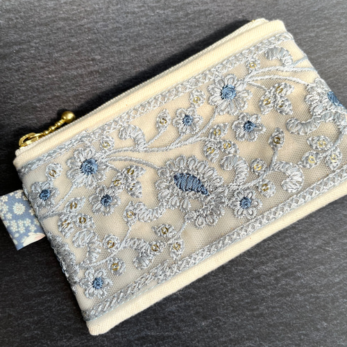 フラットポーチ インド刺繍リボン×パールチュールブレード