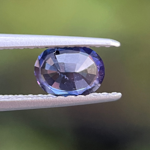 バイカラーサファイア天然石0.6ct Natural Bicolor Sapphire