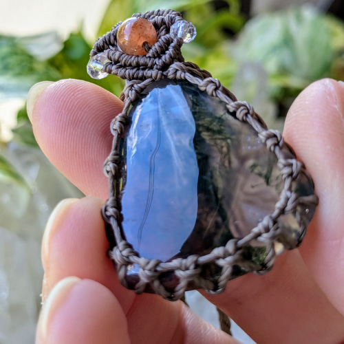 ☆モスアゲート(レッドカラー入り)☆マクラメ編みネックレス 232