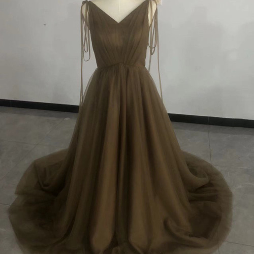 送料無料！ブラウンカラードレス 前撮り 結婚式ドレス 2次会 Aライン