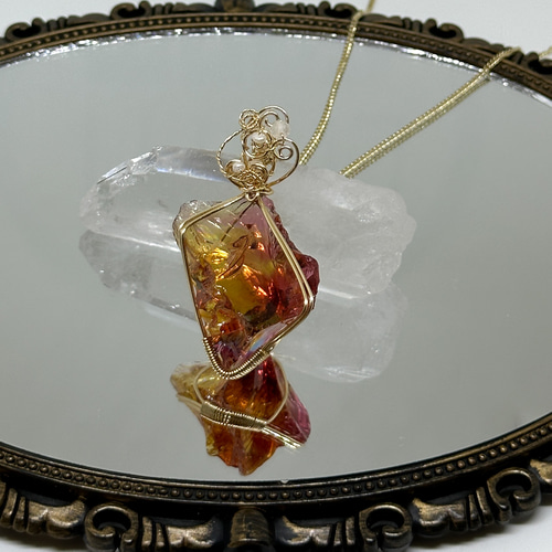 虹入り✴︎【レア】マルチカラーアンダラクリスタルのワイヤー