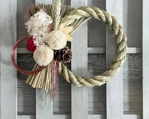 Hello2025！ 真っ白まんまるピンポンマムのしめ縄リース　コットンフラワー Hello2025！ 真っ白まんまるピンポンマムのしめ縄リース コットン