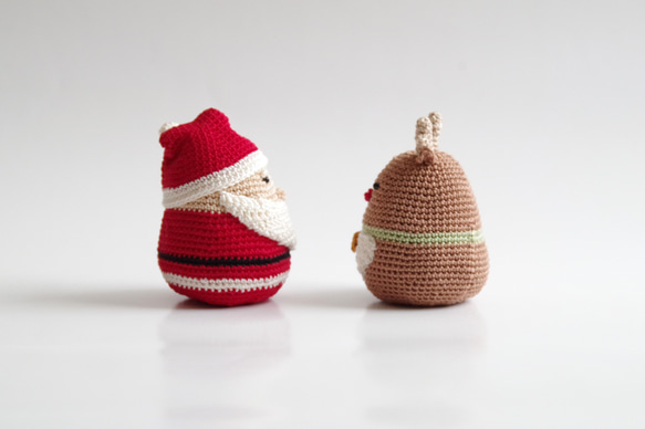 【yuj - süß line】クリスマス　サンタさんとトナカイさんのあみぐるみセット　デコレーション　オーナメント 2枚目の画像